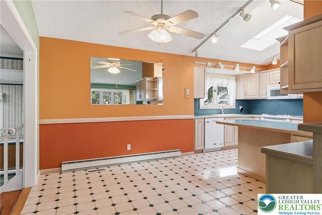 6376 Farm Bureau Road, Upper Macungie Twp, PA 18106