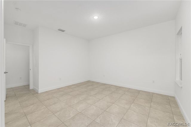 3872 W Baton Lane, Citrus Springs, FL 34433