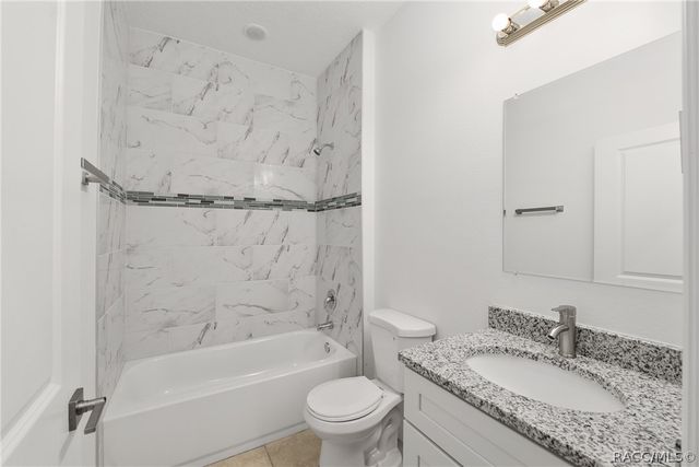 3872 W Baton Lane, Citrus Springs, FL 34433