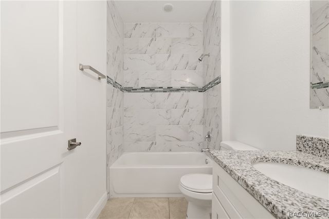 3872 W Baton Lane, Citrus Springs, FL 34433