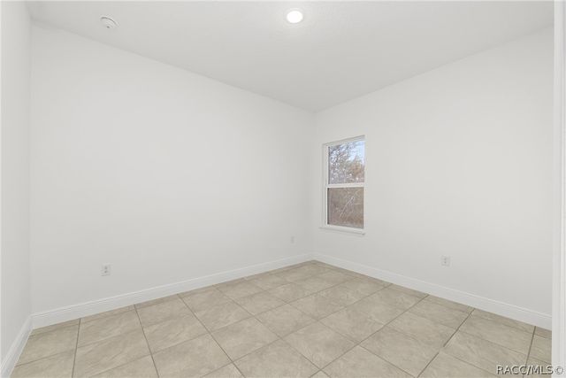 3872 W Baton Lane, Citrus Springs, FL 34433