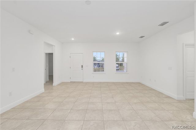3872 W Baton Lane, Citrus Springs, FL 34433