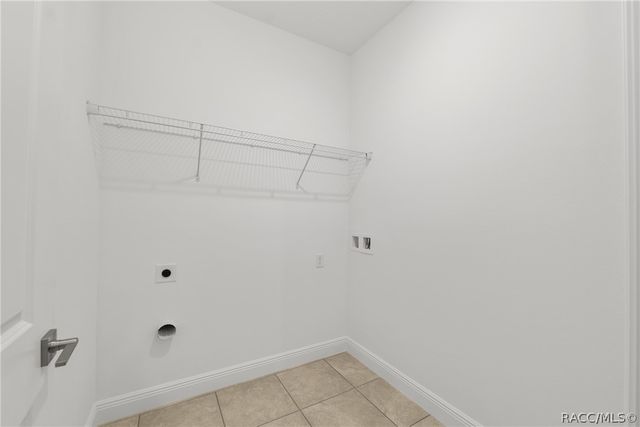 3872 W Baton Lane, Citrus Springs, FL 34433