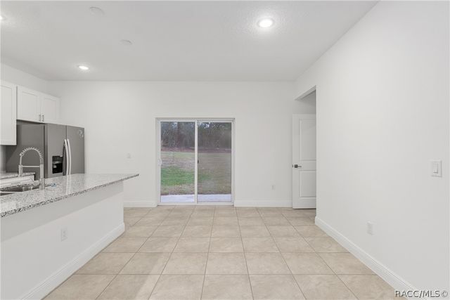 3872 W Baton Lane, Citrus Springs, FL 34433