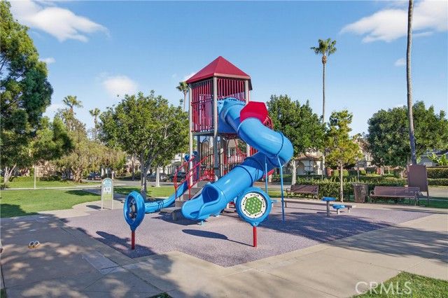 27 Dietes Court, Ladera Ranch, CA 92694