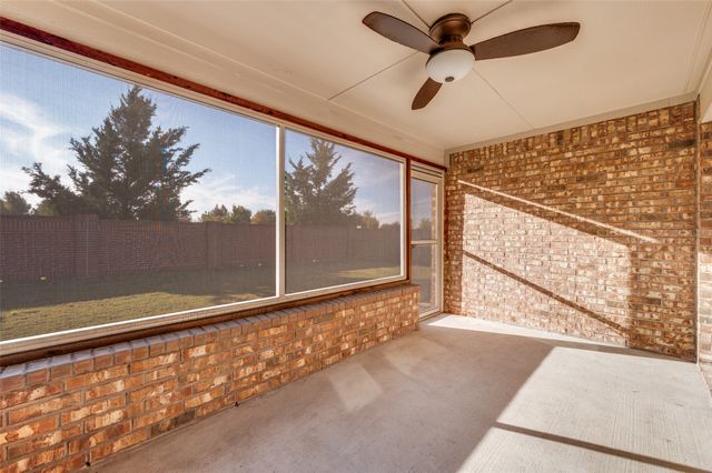 2325 Beachfront Drive, Frisco, TX 75036