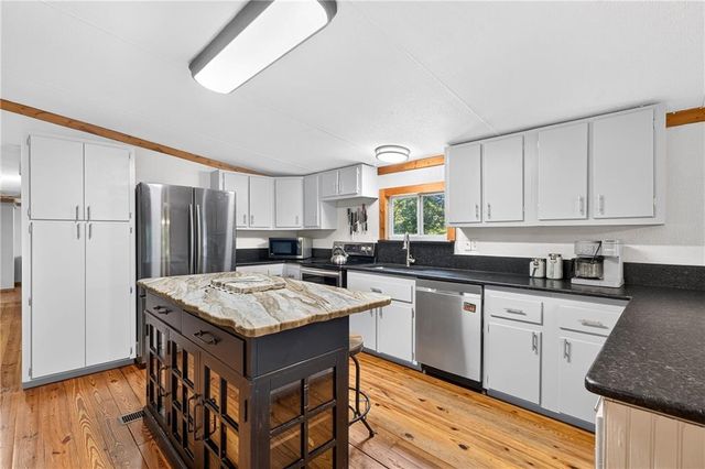 110 Hickory Hills Road, Ellijay, GA 30540