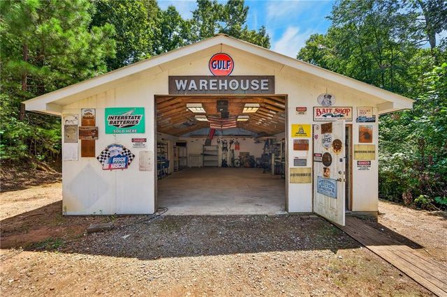 110 Hickory Hills Road, Ellijay, GA 30540