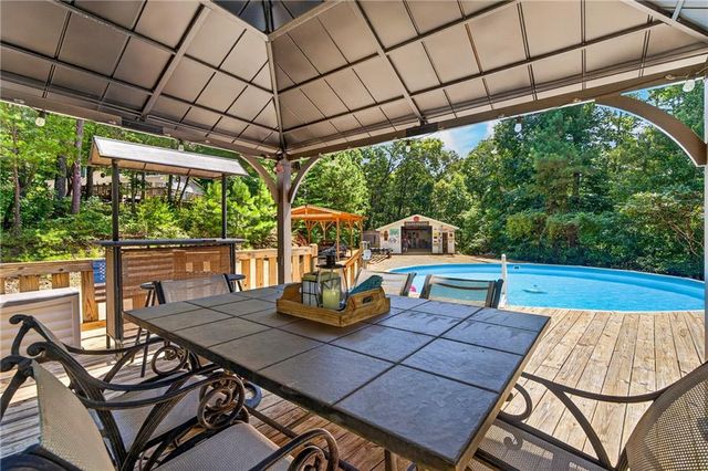 110 Hickory Hills Road, Ellijay, GA 30540