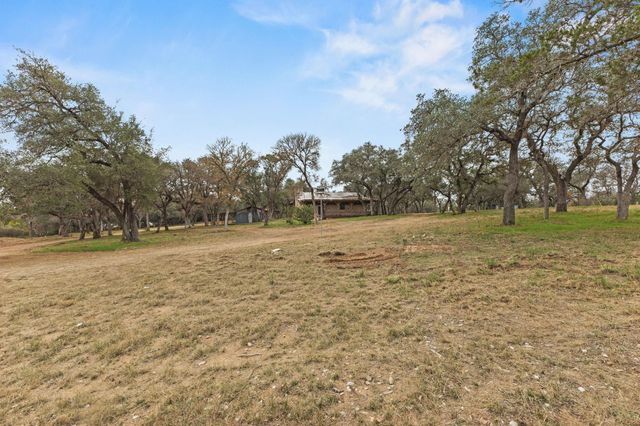 122 Winding Creek RD, Spicewood, TX 78669
