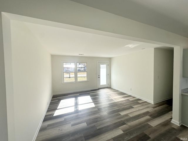 302 Green Valley Drive, Chandler, IN 47610