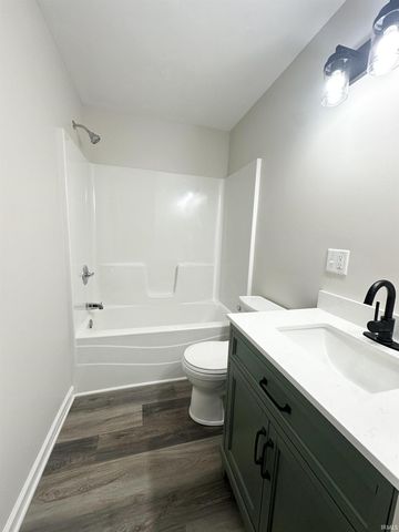 302 Green Valley Drive, Chandler, IN 47610