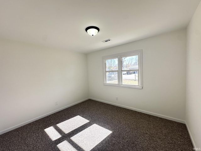 302 Green Valley Drive, Chandler, IN 47610