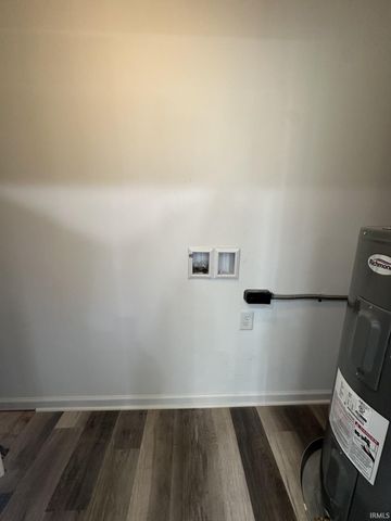 302 Green Valley Drive, Chandler, IN 47610