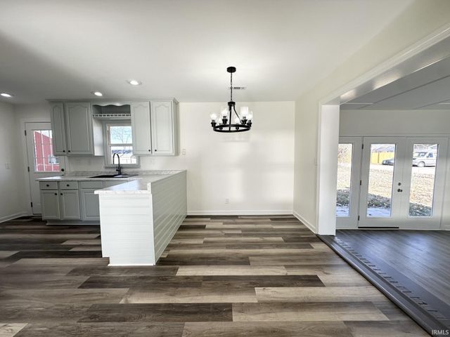 302 Green Valley Drive, Chandler, IN 47610