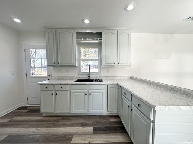 302 Green Valley Drive, Chandler, IN 47610