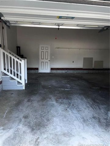 6899 S Staff Road S, Fayetteville, NC 28306