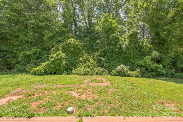 949 Capetown Lane, Clover, SC 29710