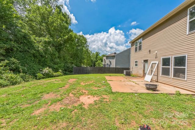949 Capetown Lane, Clover, SC 29710