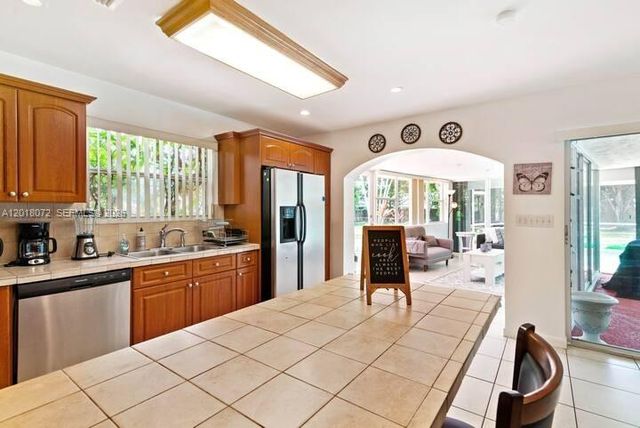 13325 SW 84th Avenue, Pinecrest, FL 33156
