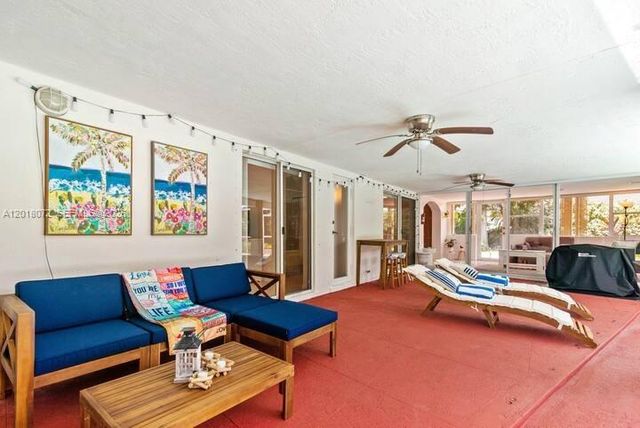 13325 SW 84th Avenue, Pinecrest, FL 33156