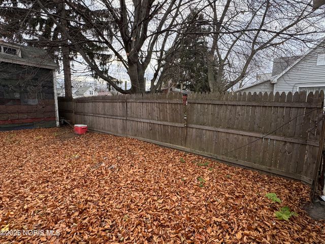 332 Kosciusko Street, Toledo, OH 43608