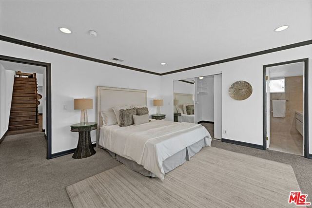 723 Westmount Drive 305, West Hollywood, CA 90069