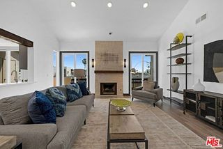 723 Westmount Drive 305, West Hollywood, CA 90069
