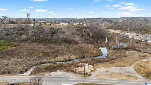 1829 CARSON ROAD N, Fultondale, AL 35217