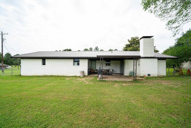 13557 State Highway 154 E, Diana, TX 75640