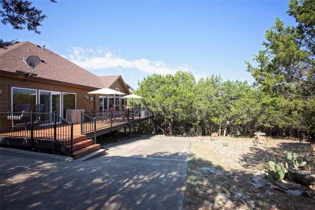 880 Cliffs Drive, Possum Kingdom Lake, TX 76449