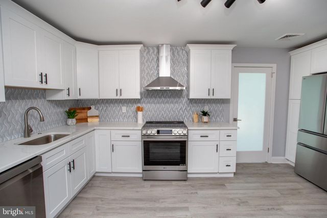 123 HOLLY RD, Southampton, PA 18966