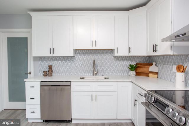 123 HOLLY RD, Southampton, PA 18966