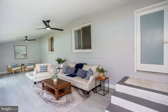 123 HOLLY RD, Southampton, PA 18966