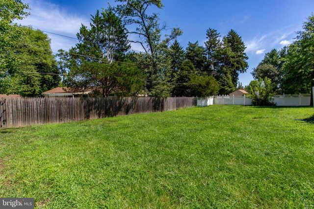 123 HOLLY RD, Southampton, PA 18966