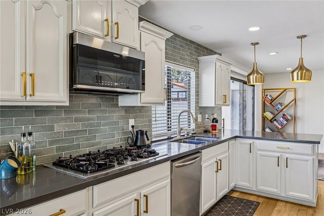 2600 La Solana Way, Las Vegas, NV 89102