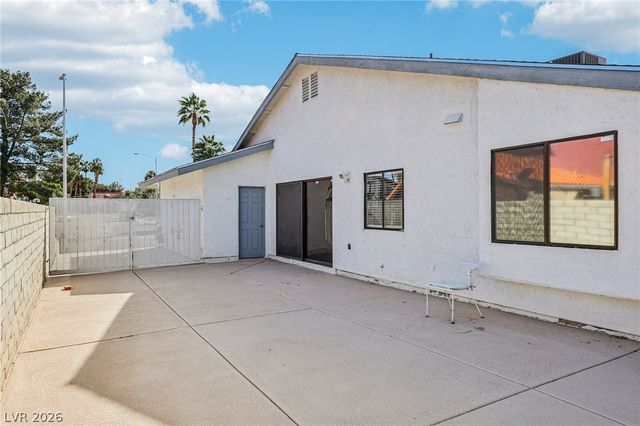 2600 La Solana Way, Las Vegas, NV 89102