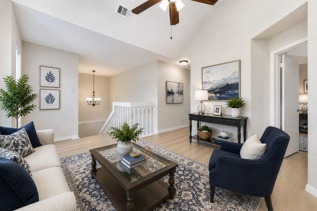 4718 Sunshine Drive, Sugar Land, TX 77479