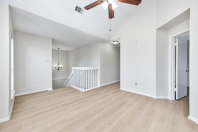 4718 Sunshine Drive, Sugar Land, TX 77479