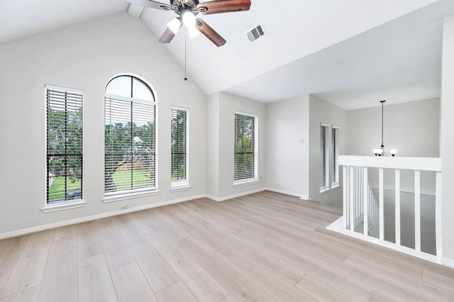4718 Sunshine Drive, Sugar Land, TX 77479