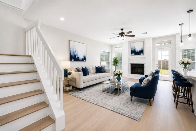 4718 Sunshine Drive, Sugar Land, TX 77479