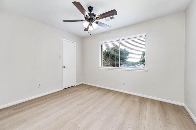 4718 Sunshine Drive, Sugar Land, TX 77479