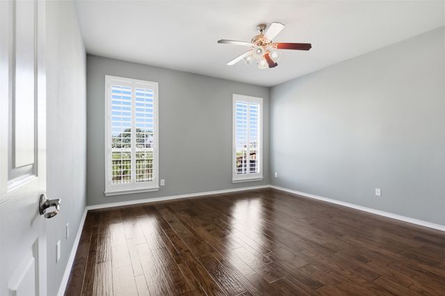 11025 Hawks Landing Road, Fort Worth, TX 76052