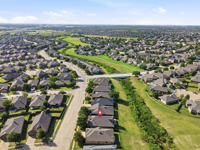 11025 Hawks Landing Road, Fort Worth, TX 76052