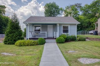 211 W Moody Ave, Knoxville, TN 37920