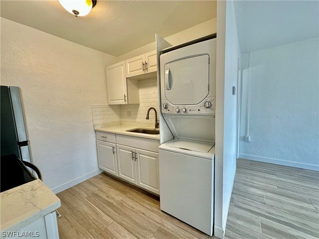 4241 Tarpon AVE 4, Bonita Springs, FL 34134