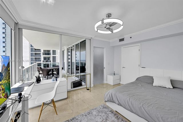 19111 Collins Avenue 2704, Sunny Isles Beach, FL 33160