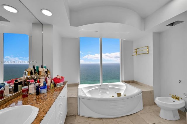 19111 Collins Avenue 2704, Sunny Isles Beach, FL 33160