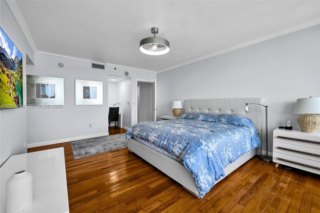 19111 Collins Avenue 2704, Sunny Isles Beach, FL 33160