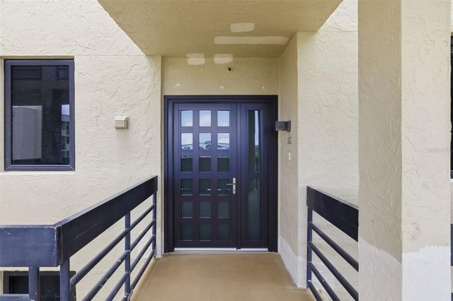 1135 GULF OF MEXICO DRIVE 502, Longboat Key, FL 34228